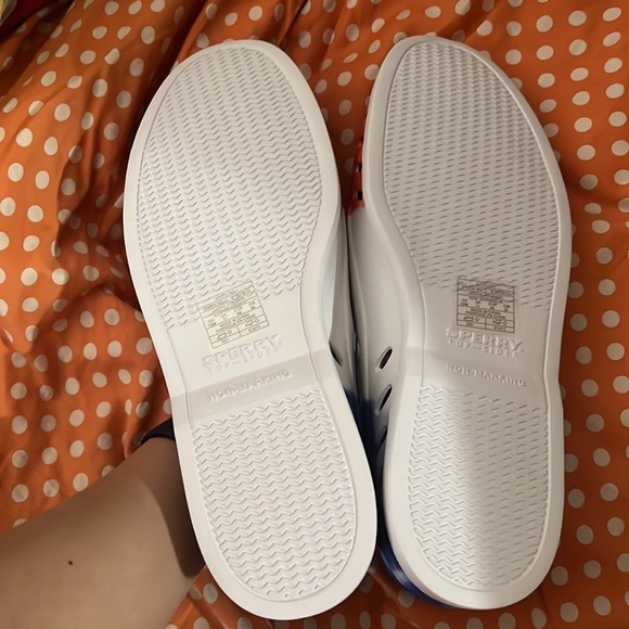 NIB sperry firecracker loafers 
size: 12M main image 4
